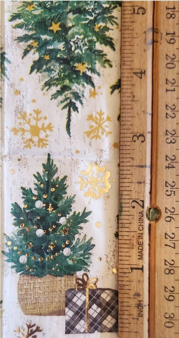 Christmas Tree & Sleigh Guest Size Napkins